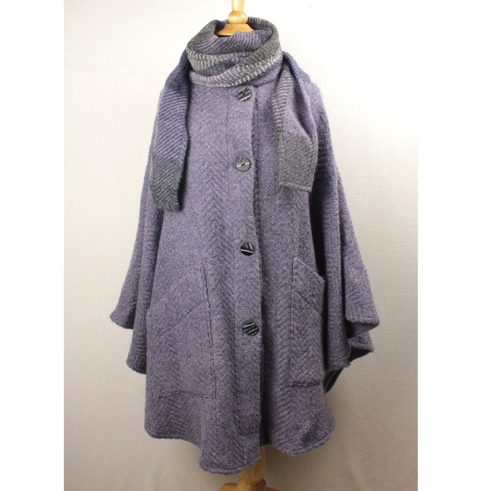 Blarney Woollen Mills Lisa Herringbone Cape Wool Purple Scarf Hood Ireland